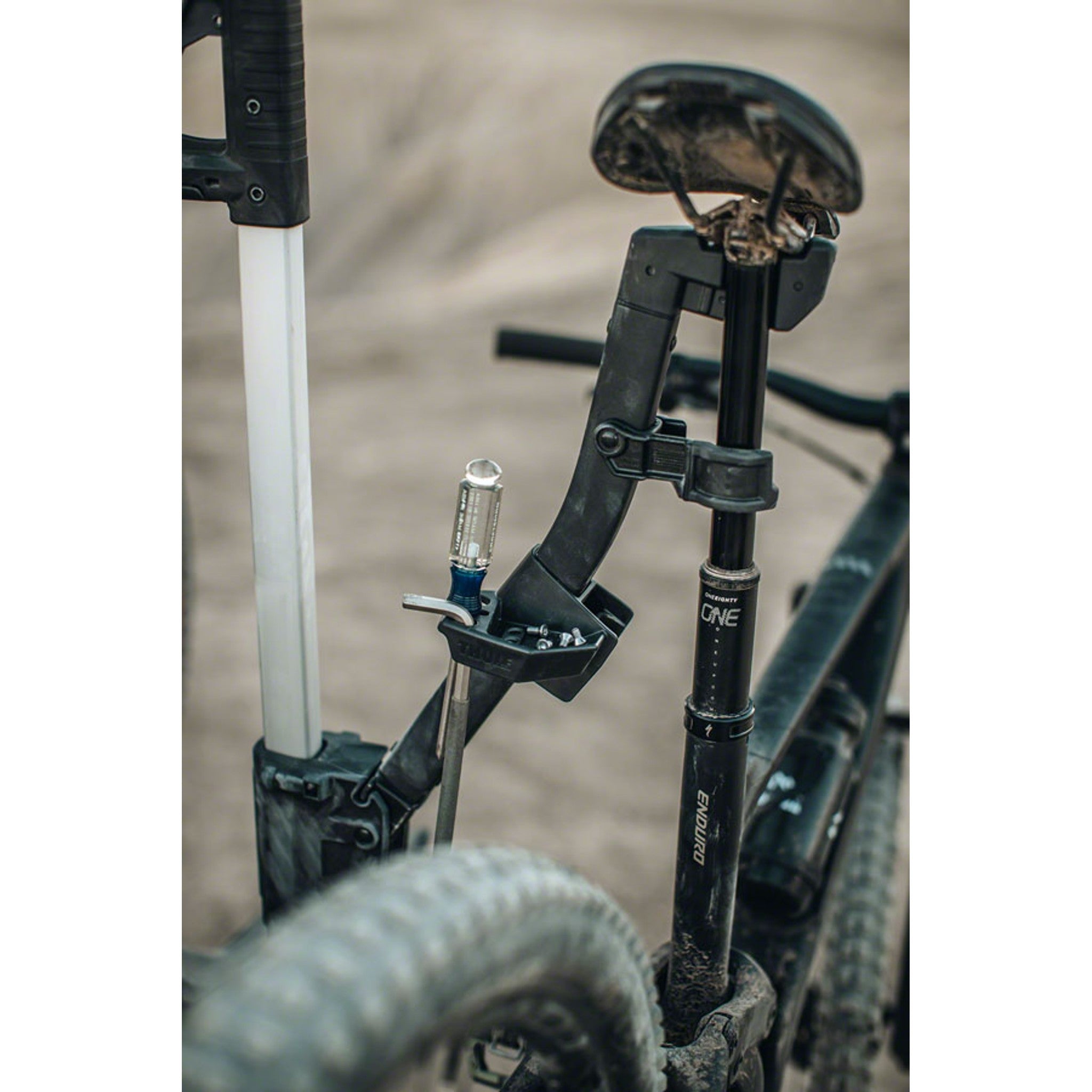 Verse Accessories