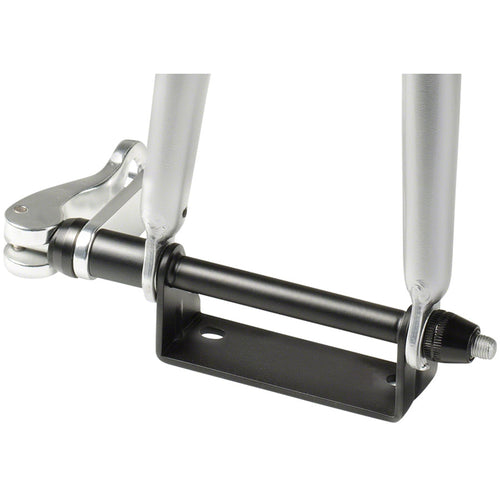 Delta Bike Hitch Truck Rail Fork Mount Rack: Standard 9.0mm Black