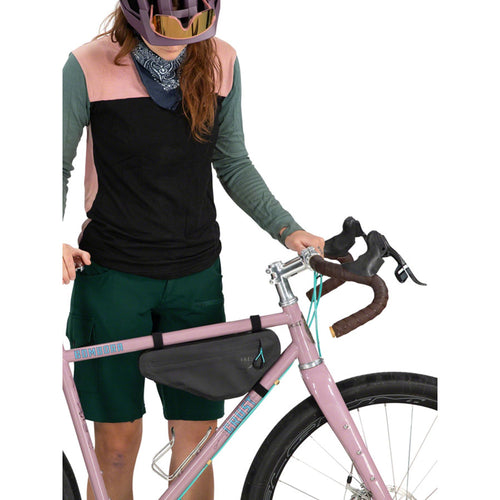 Osprey Escapist Wedge Bag - Black