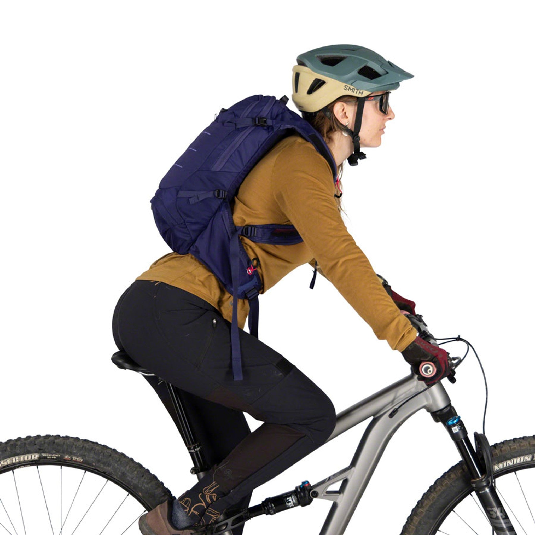 Raven  Women's Hydration Pack
