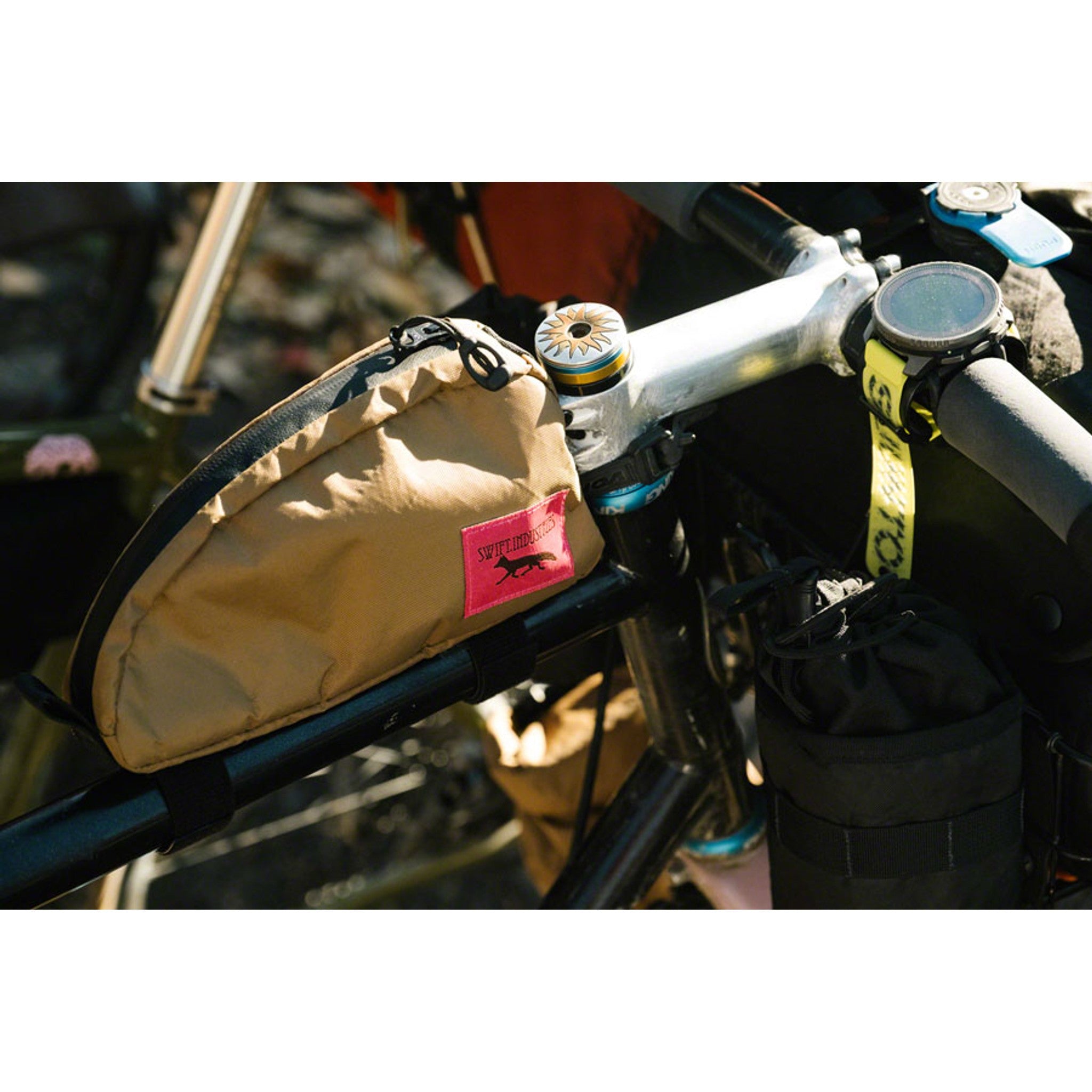 Moxie Top Tube Bag