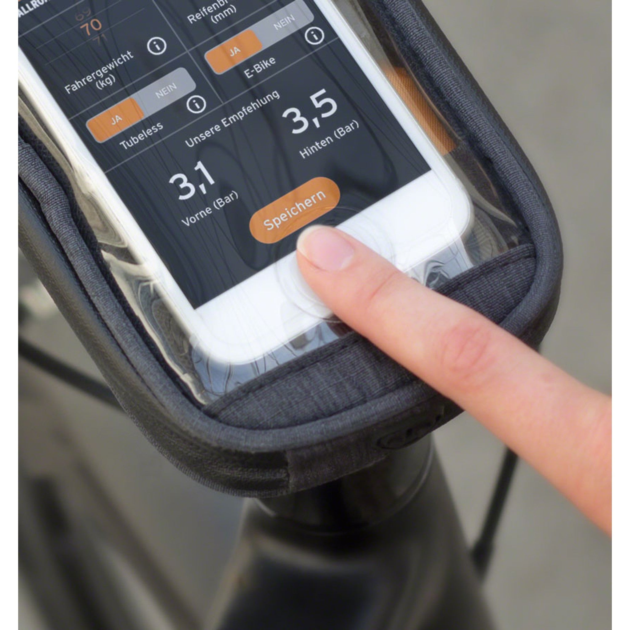 Explorer Smart Bag - 1.35L