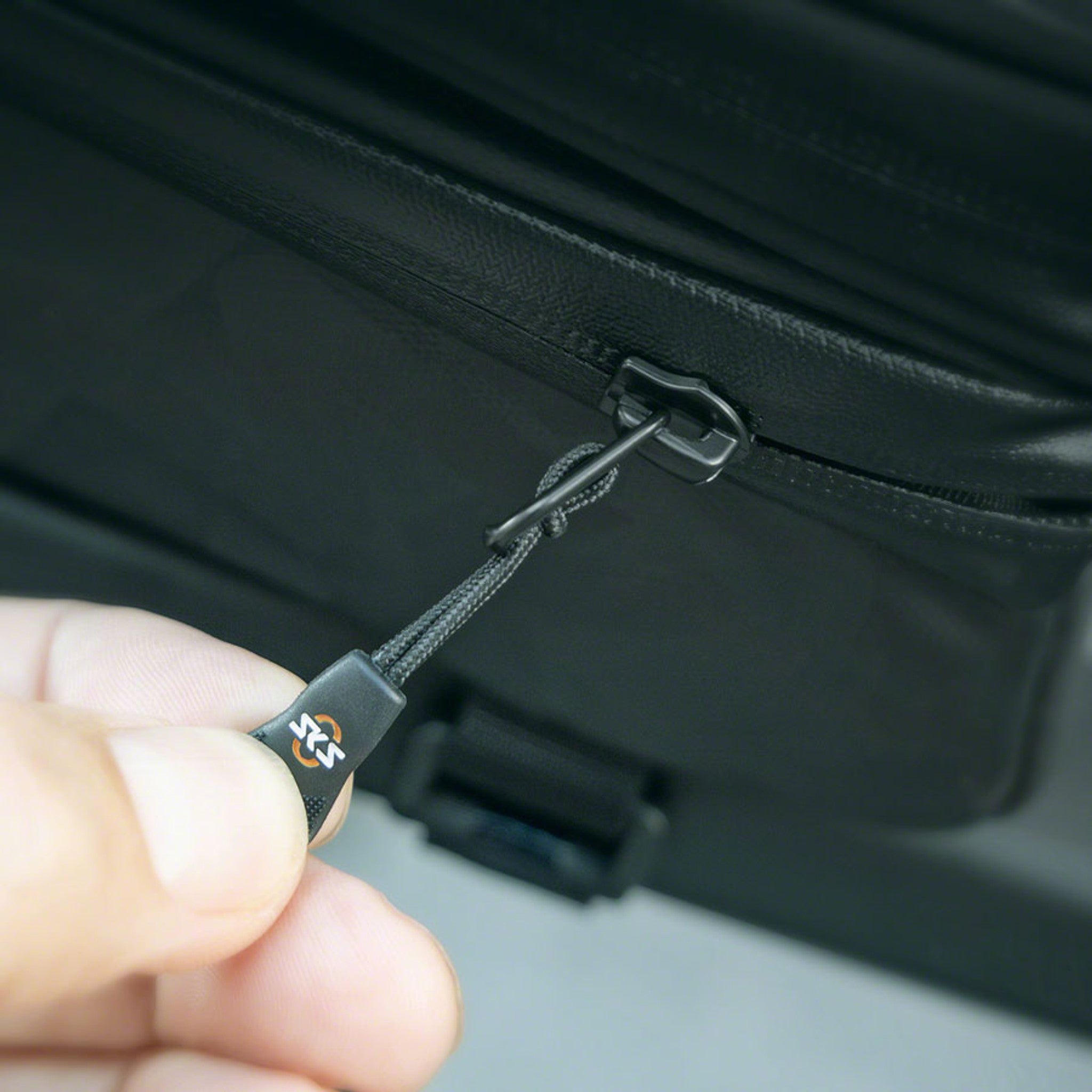 Explorer Smart Bag - 1.35L