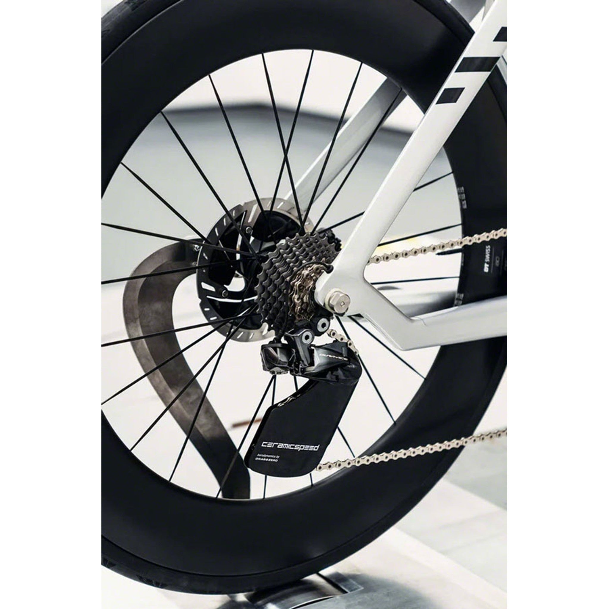 CeramicSpeed OSPW Pulley Wheel Aero System for Shimano 9200/9250 and 8100/8150 - Coated Races, Alloy Pulley, Carbon Cage, Black
