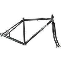 Straggler 700c Black Frameset