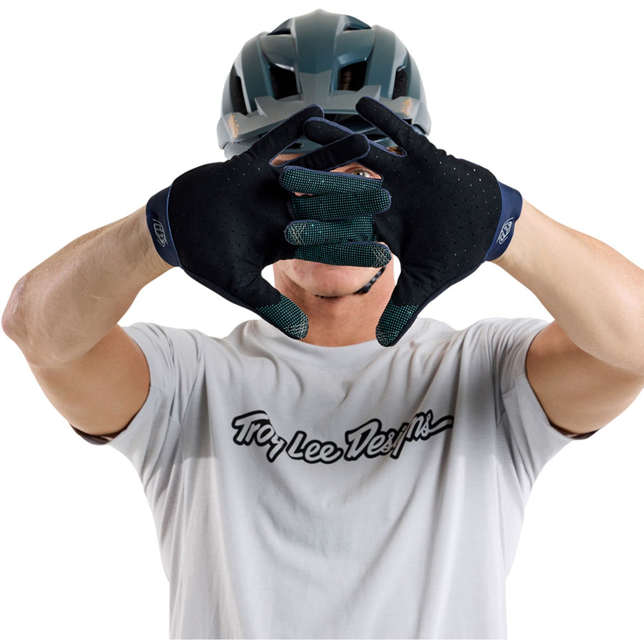 Ace 2.0 Gloves