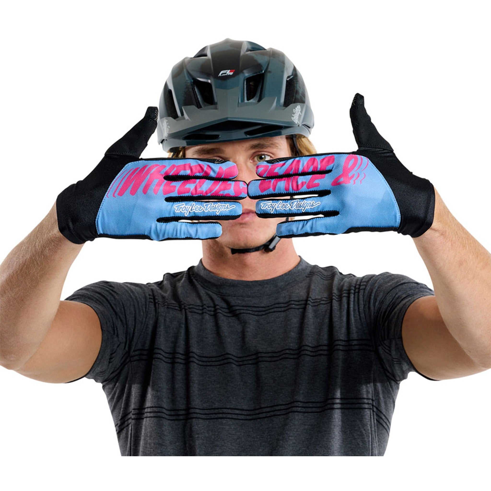 Flowline Gloves