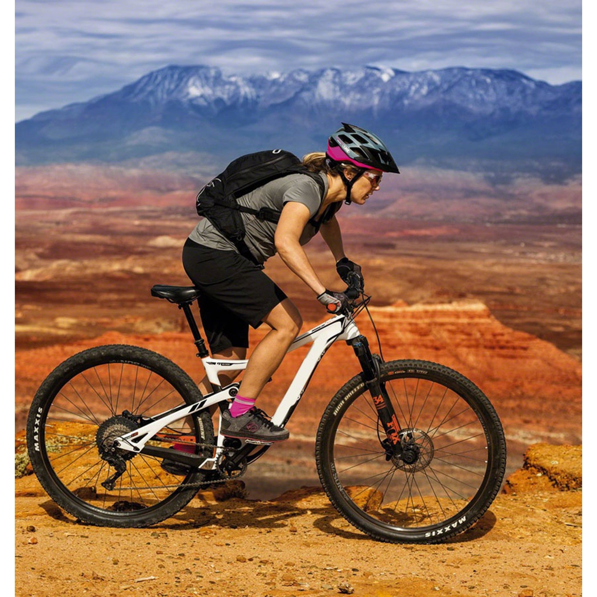 Moventor Helmet - Polar White, Medium