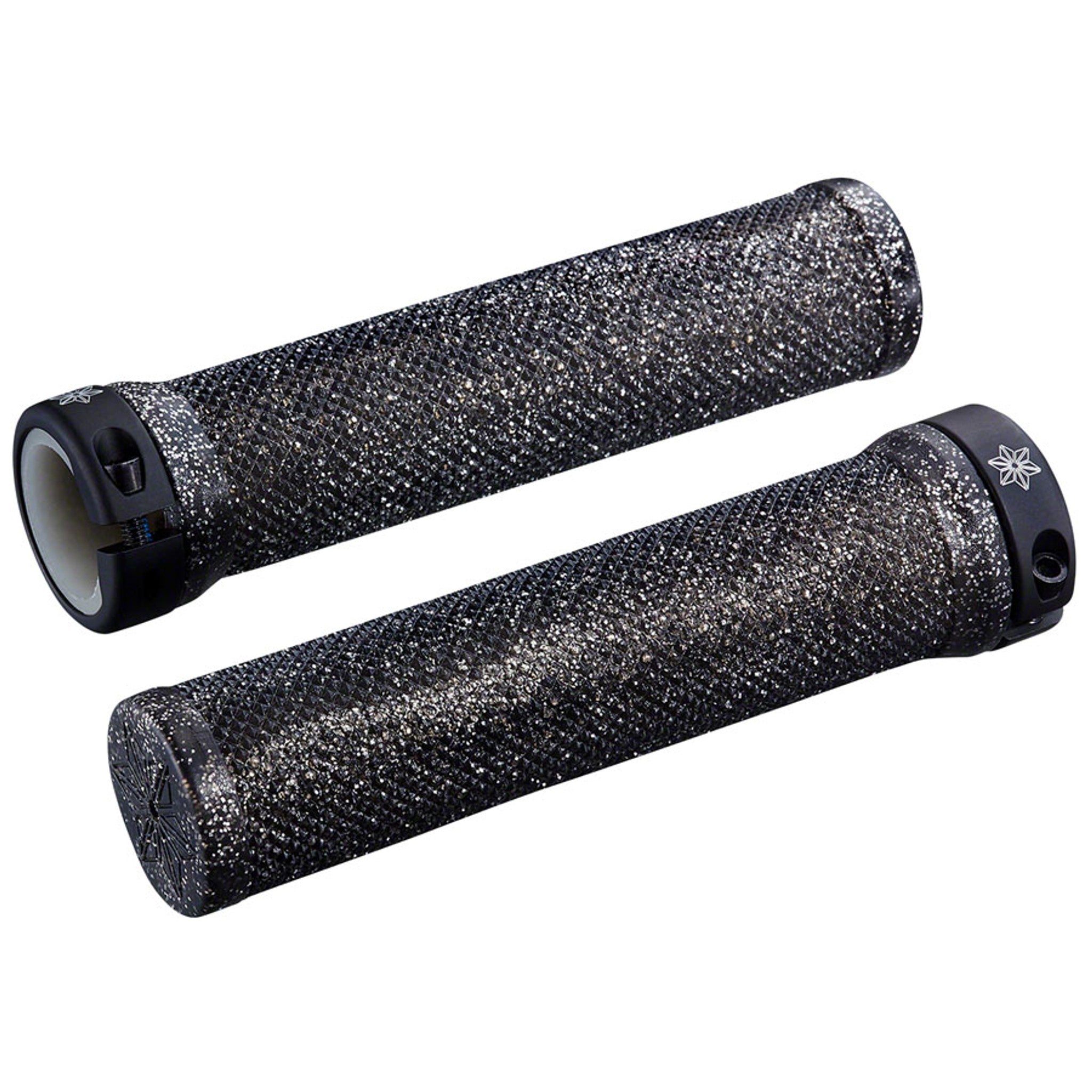 Diamond Kush Grips: Black with Single Star Ringz
