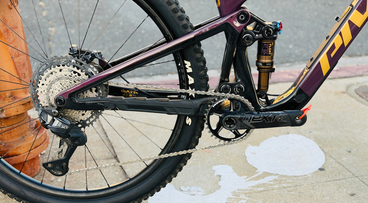 USED 2026 Pivot Trail Cat SL Pro XT DI2 W/Carbon wheel upgrade