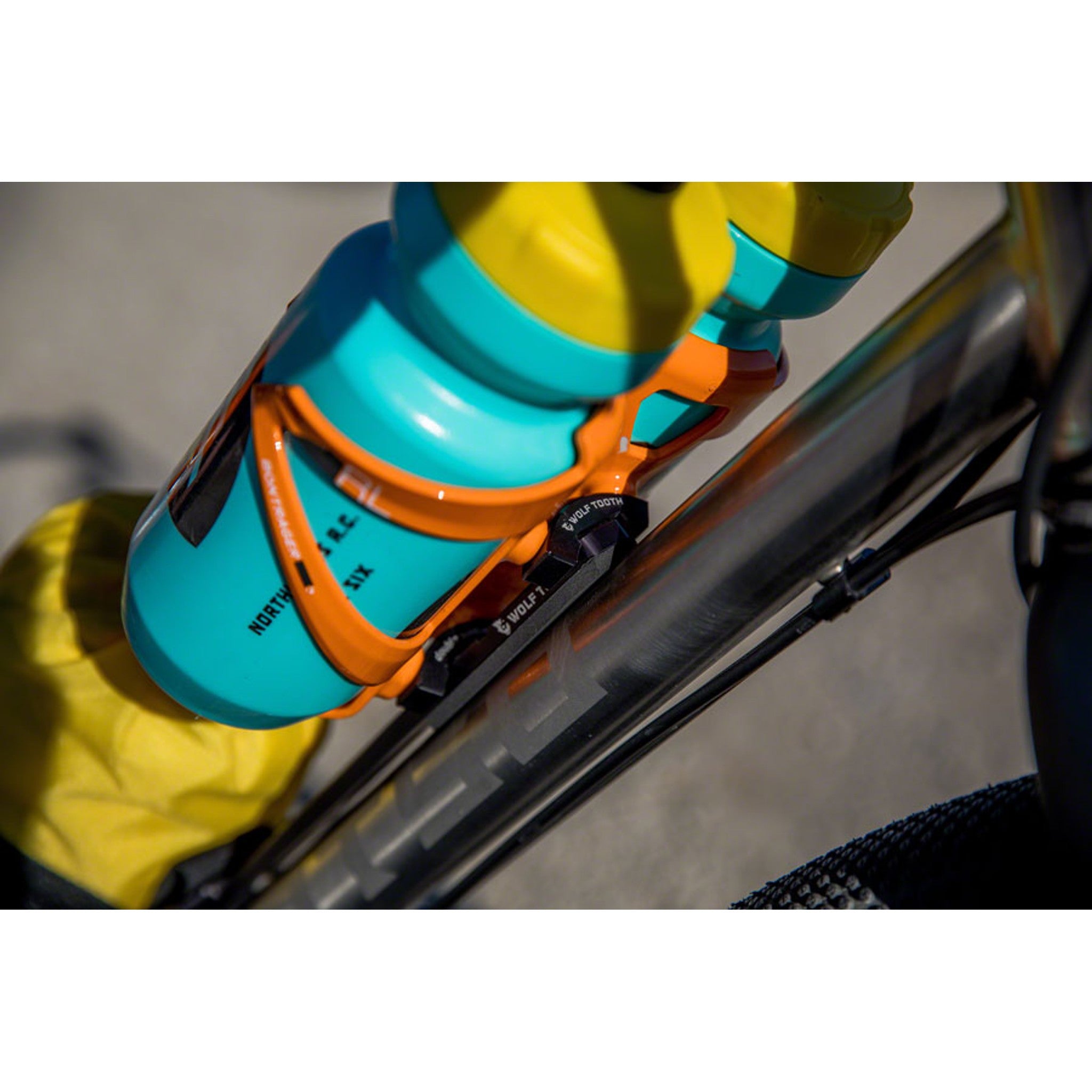 Wolf Tooth B-RAD Half Bottle Cage Adapter
