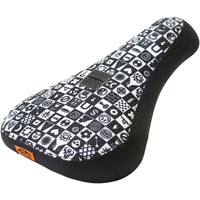 x Vans Slip On Seat - Pivotal, Black