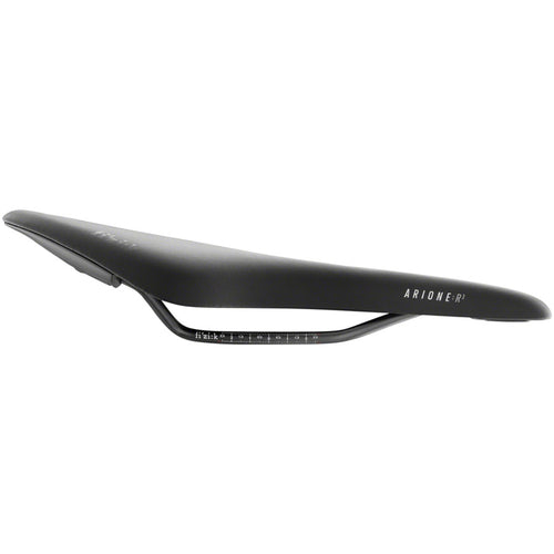 Arione R3 Saddle