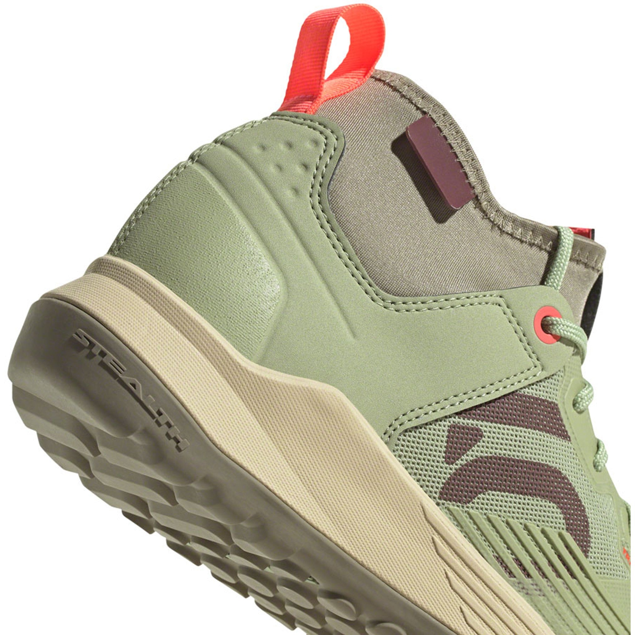 Trailcross XT Flat Shoes - Women's, Magic Lime/Quiet Crimson/Orbit Green