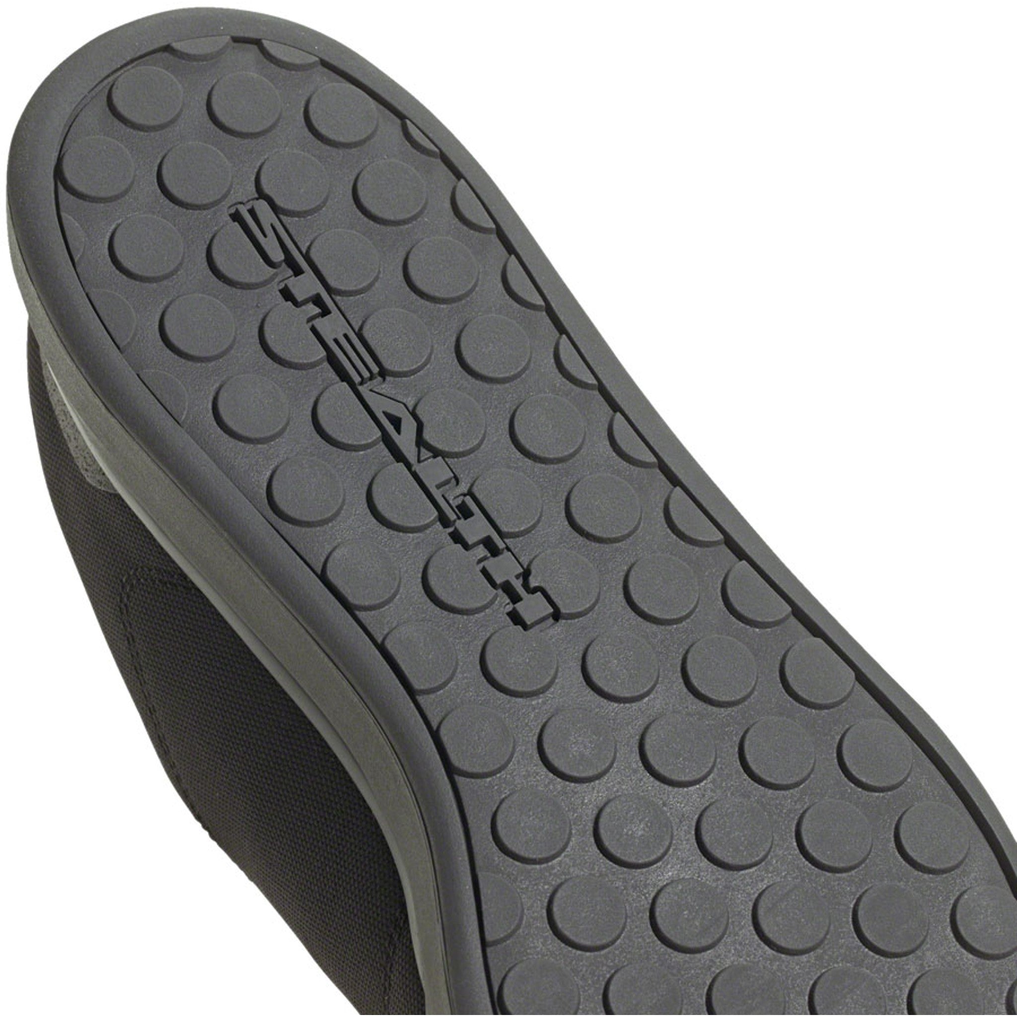 Sleuth DLX Canvas Flat Shoes - Men's, Core Black/Grey Five/FTWR White