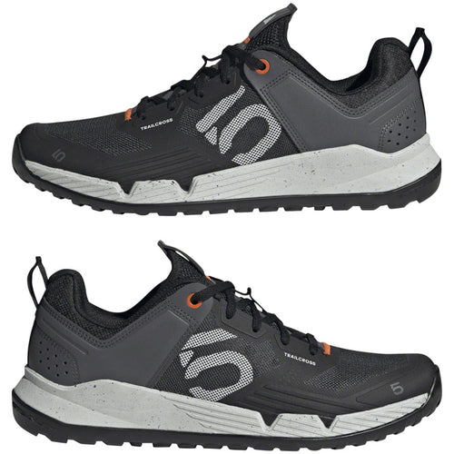 Trailcross XT Flat Shoes - Men's, Core Black/Ftwr White/Gray Six