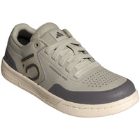 Freerider Pro Flat Shoes - Men's, Putty Gray/Carbon/Charcoal