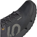 Trailcross LT Flat Shoes - Men's, Charcoal/Putty Gray/Oat