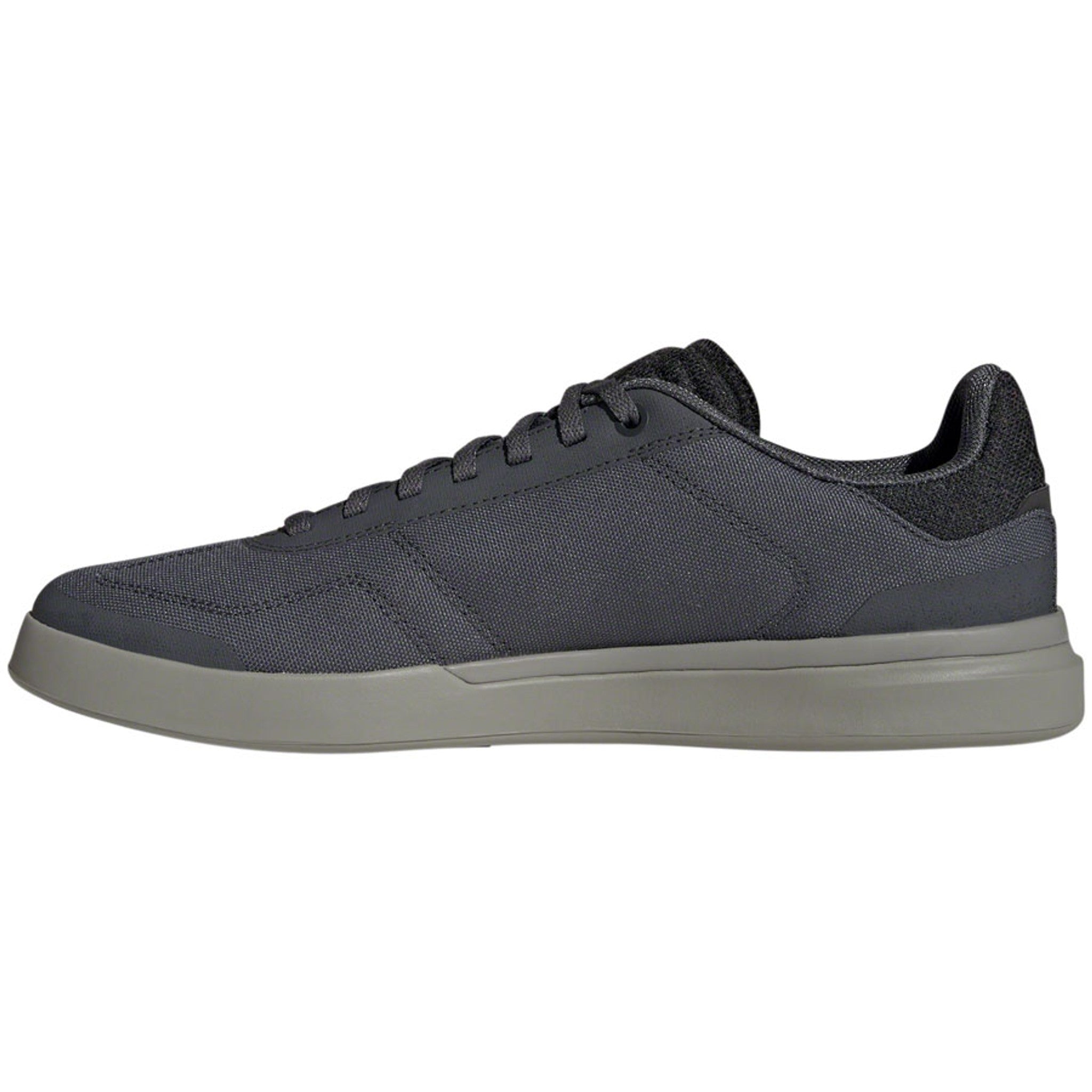 Sleuth DLX Canvas Flat Shoes - Gray Six/Core Black/Olive Strata