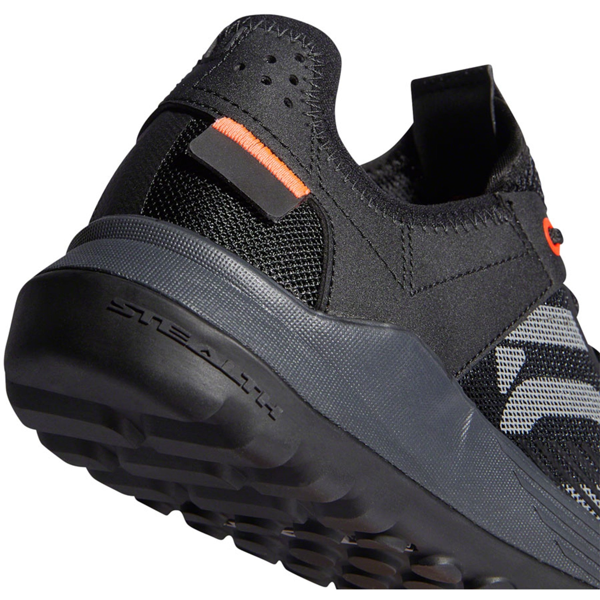 Trailcross LT Flat Shoes - Women's, Core Black / Gray Two / Solar Red