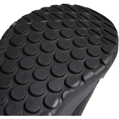 Trailcross LT Flat Shoes - Men's, Black/Gray Two/Solar Red