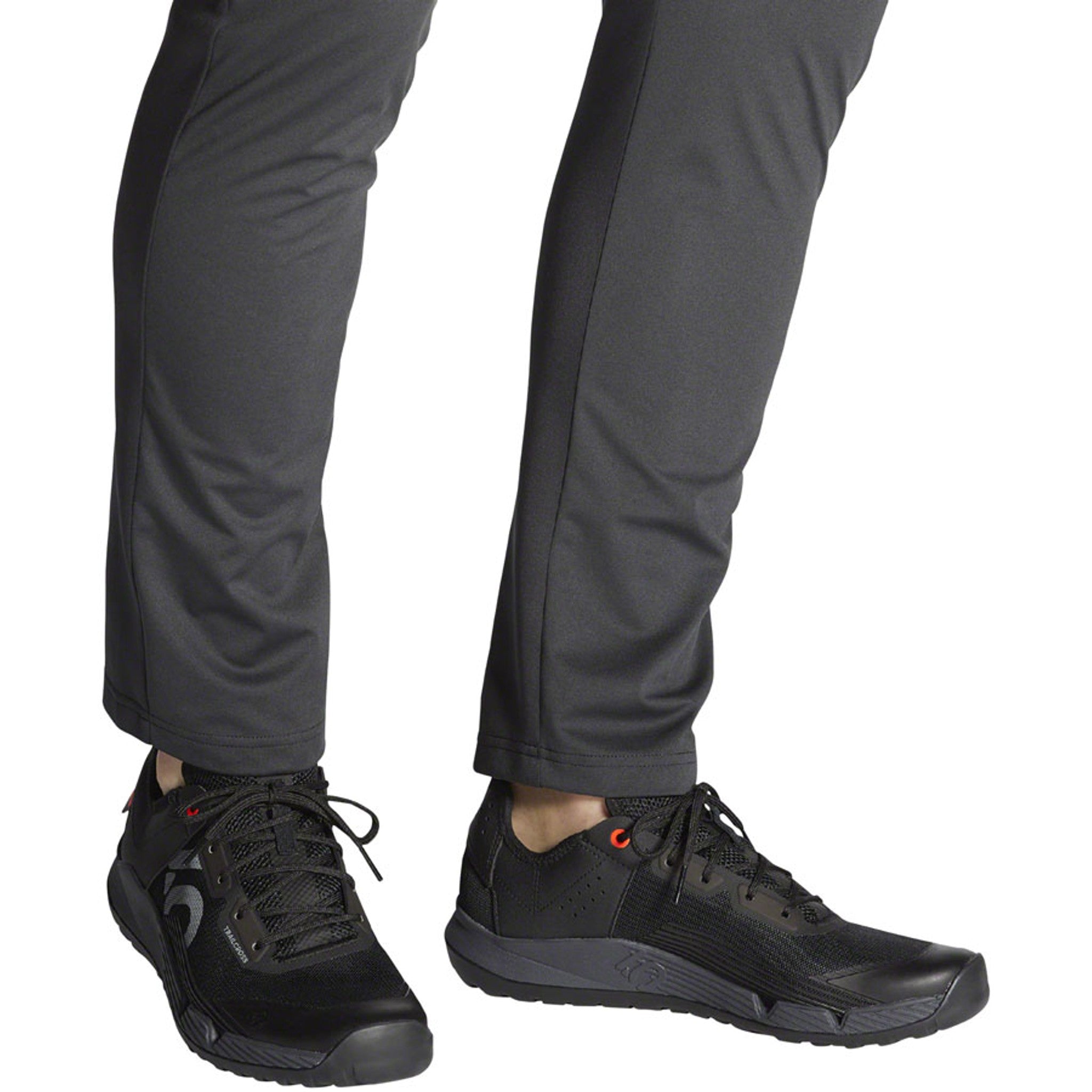 Trailcross LT Flat Shoes - Men's, Black/Gray Two/Solar Red