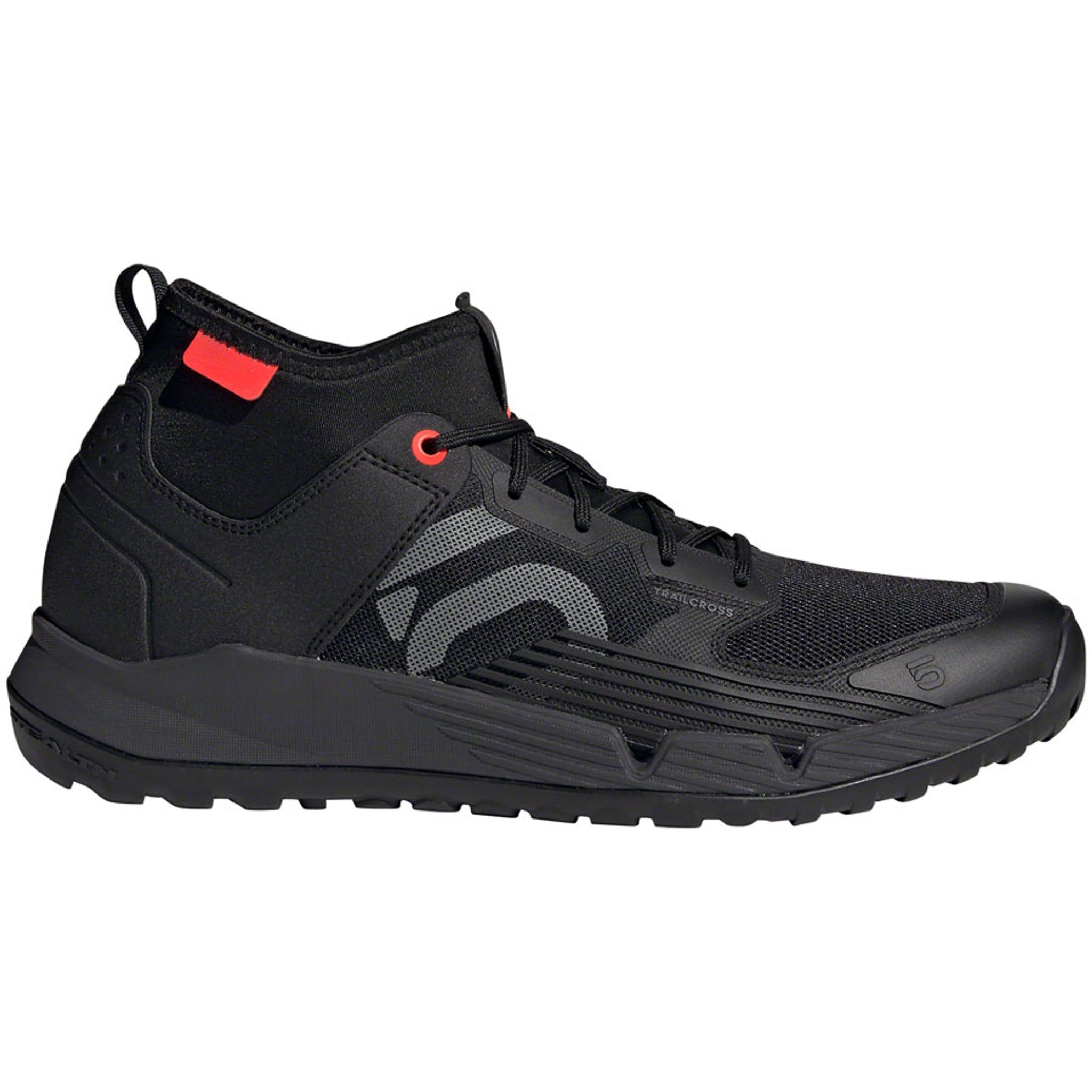 Trailcross XT Flat Shoes - Men's, Core Black / Grey Four / Solar Red