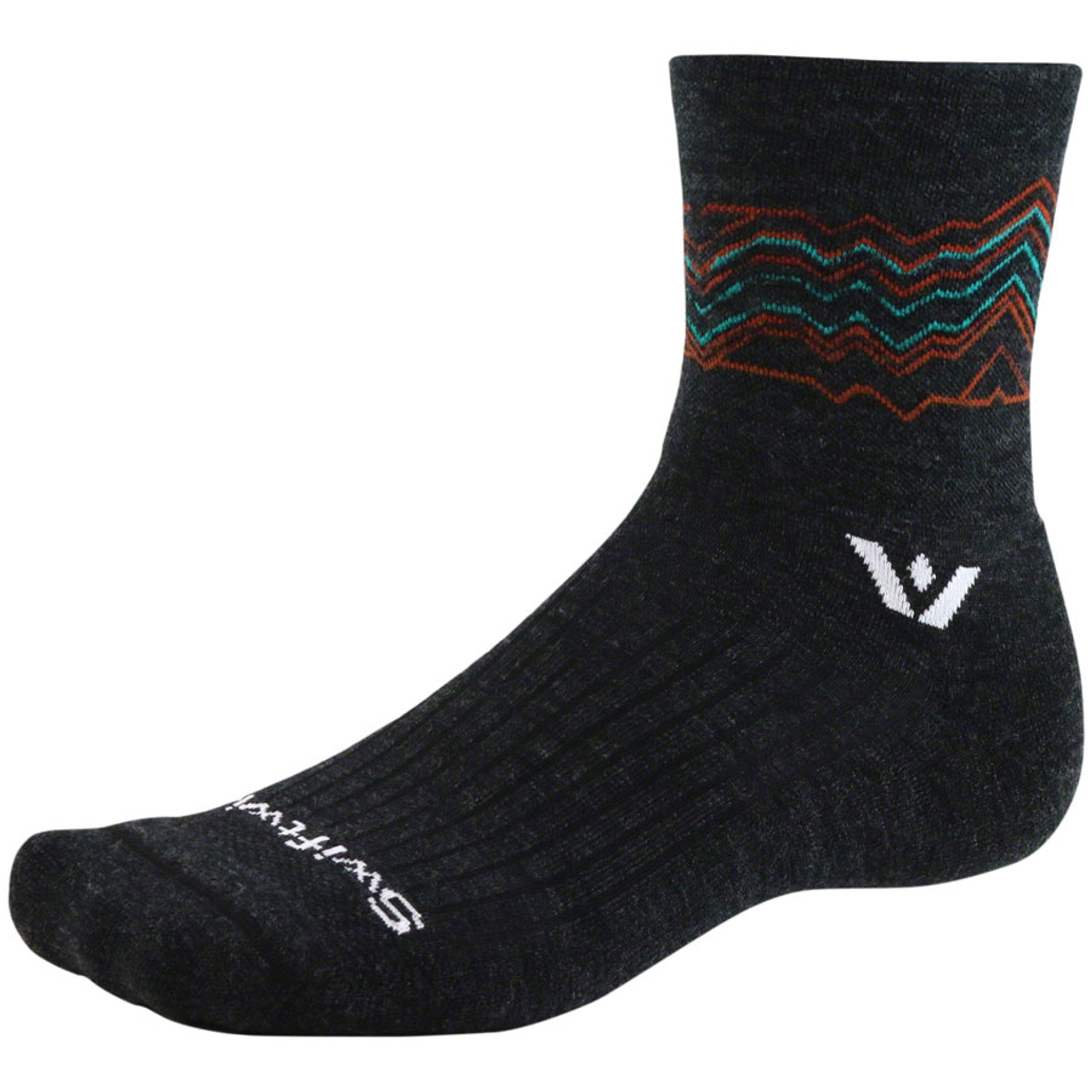 Pursuit Quarter Crew High Socks