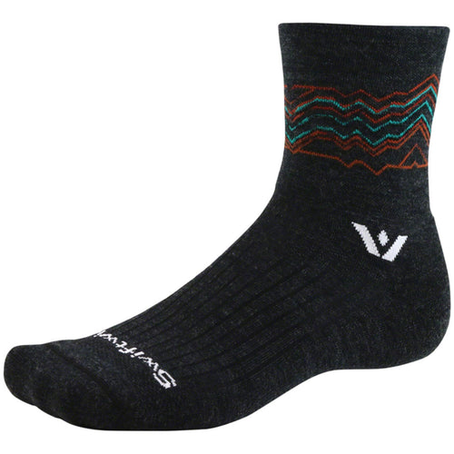 Pursuit Quarter Crew High Socks