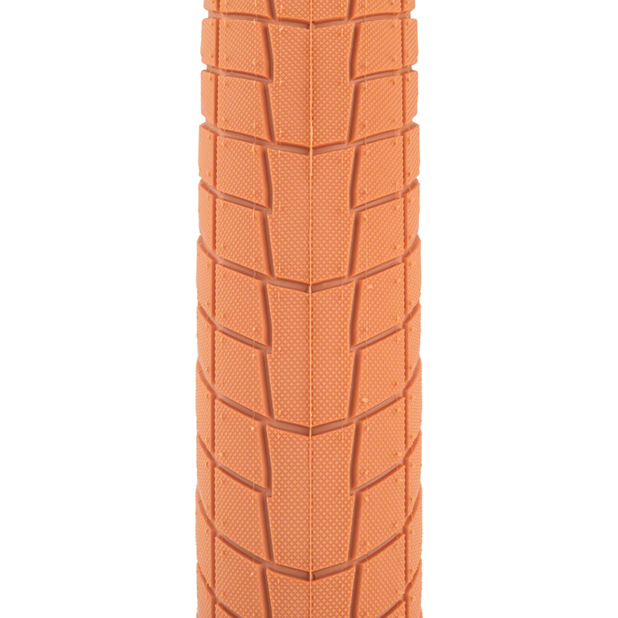 Overbite Tire