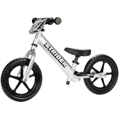 Strider 12 Pro Kids Balance Bike: Silver