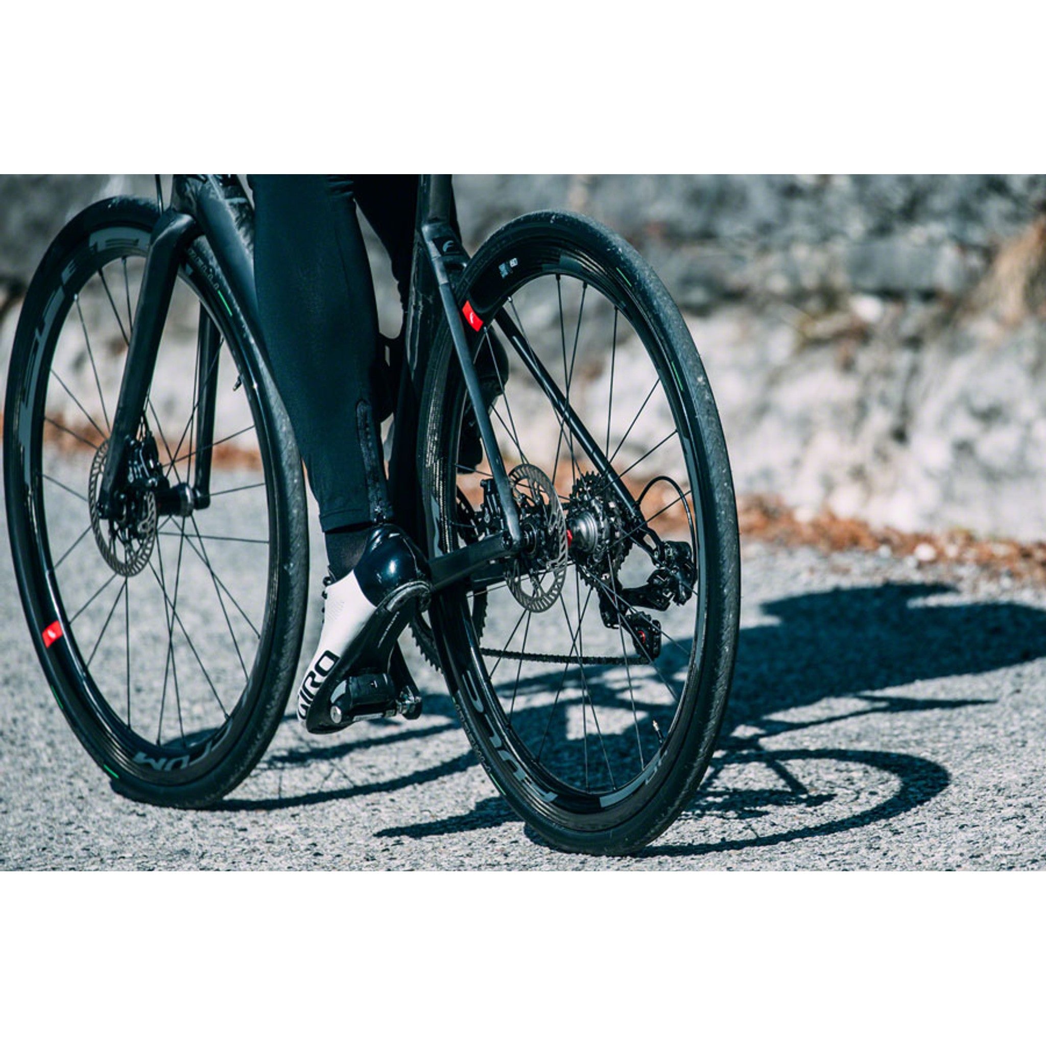 Speed 40 DB Wheelset - 700, 12 x 100/142mm, Center-Lock, HG 11 ,Black, 2-Way Fit